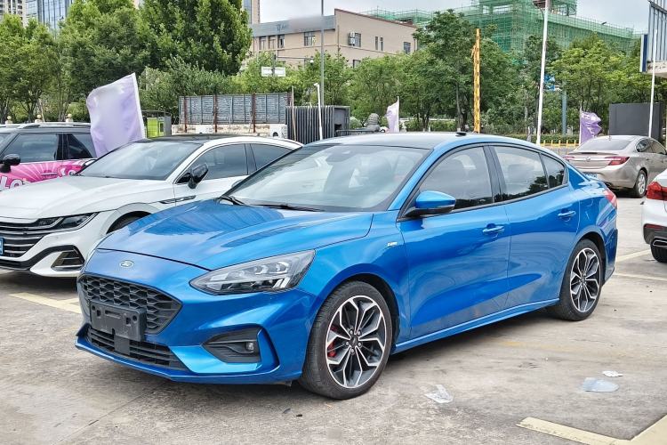 Used Ford Focus 2021 Sedan EcoBoost 180 Automatic ST Line