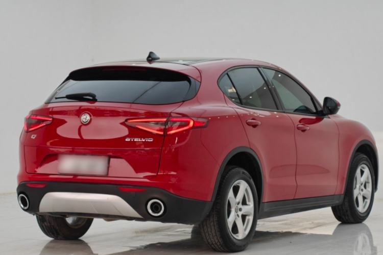 Used Alfa Romeo Stelvio 2017 2.0T 200HP Elite Edition