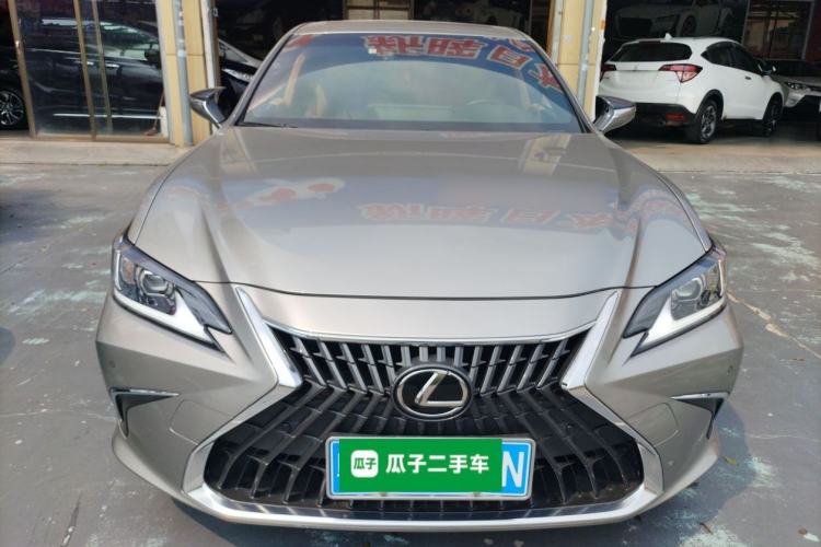 Used Lexus ES 2022 200 Excellence Edition Front