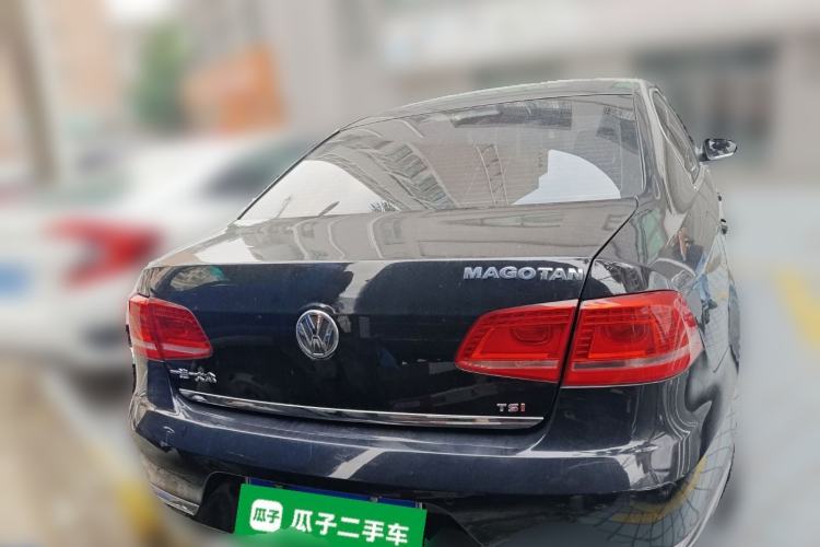 Used Volkswagen Magotan 2015 1.8TSI Luxury Model Rear