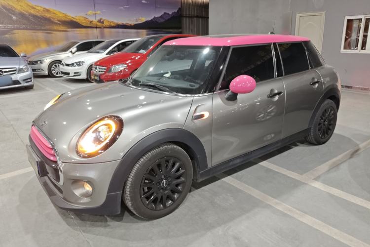 Used MINI MINI 2018 1.5T COOPER Classic Edition Five-Door Version