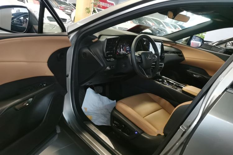 Used Lexus RX 2025 300 Four-Wheel Drive Junxiang Edition Driver Seat