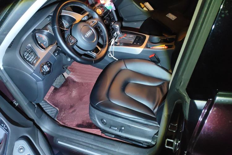 Used Audi A5 2014 Sportback 45 TFSI Left Front Seat