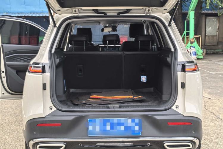 Used Wuling Xingyun 2023 2.0L DHT Flagship Edition
