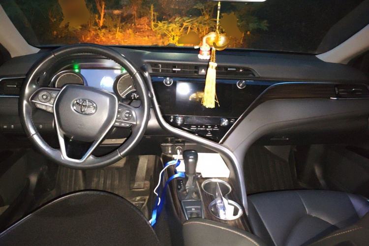 Used Toyota Camry 2019 Revised Version 2.0G Luxury Edition