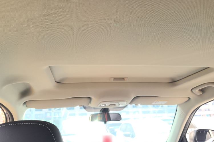 Used Geely Auto Emgrand X7 Sport 2021 Million Edition 1.8TD DCT Two-Wheel Drive Luxury Model
