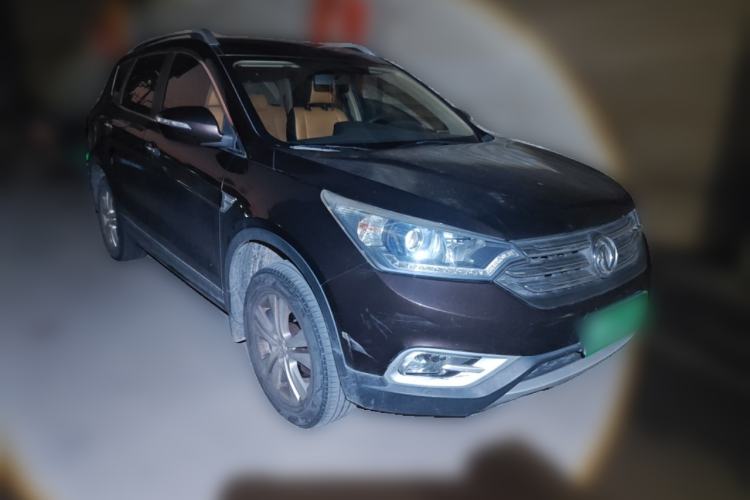 Used Dongfeng Aeolus AX7 2015 2.0L Manual Zhiyue Model
