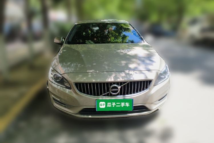 Used Volvo S60 2018 S60L T3 Smart Progress Edition
