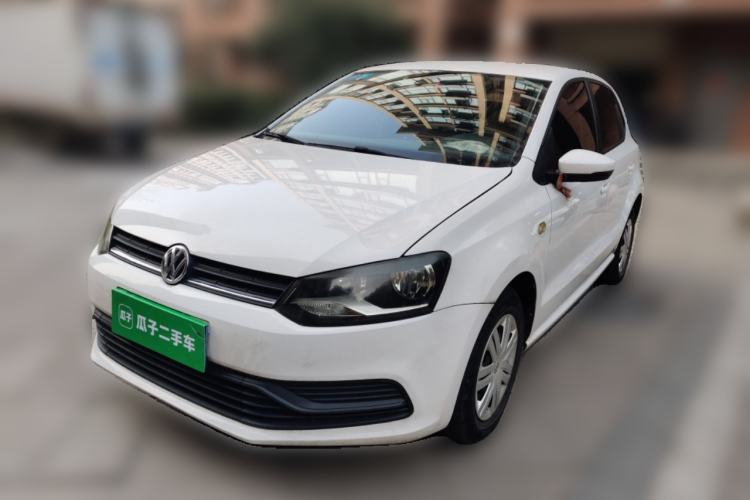 Used Volkswagen Polo 2016 1.4L Manual Fashion Model