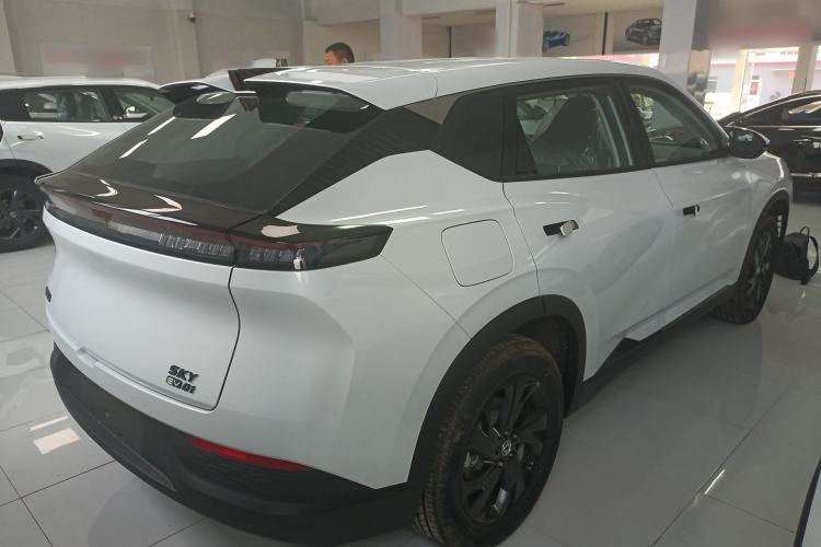 Used Dongfeng Aeolus SKY EV01 2025 530 km AIR Elite Edition
