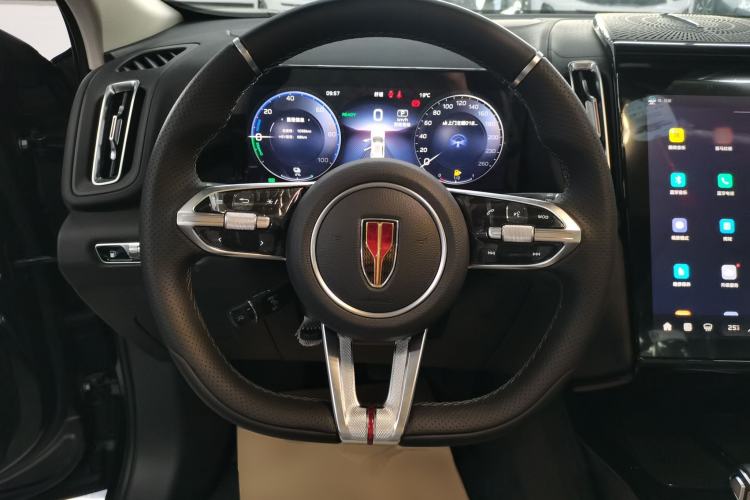 Used Hongqi HS3 PHEV 2025 Model 117km Jingwei Edition Steering Wheel