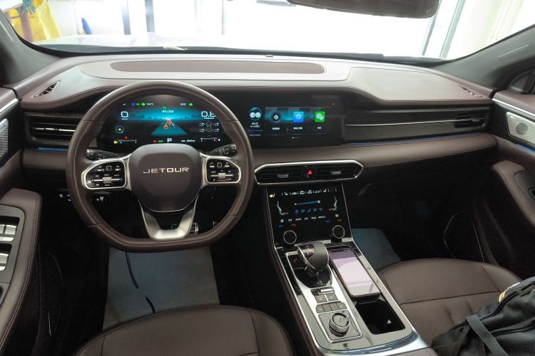 Used JETOUR X90 2022 Zilong 2.0T DCT Changsheng Edition 5-seater Center Console