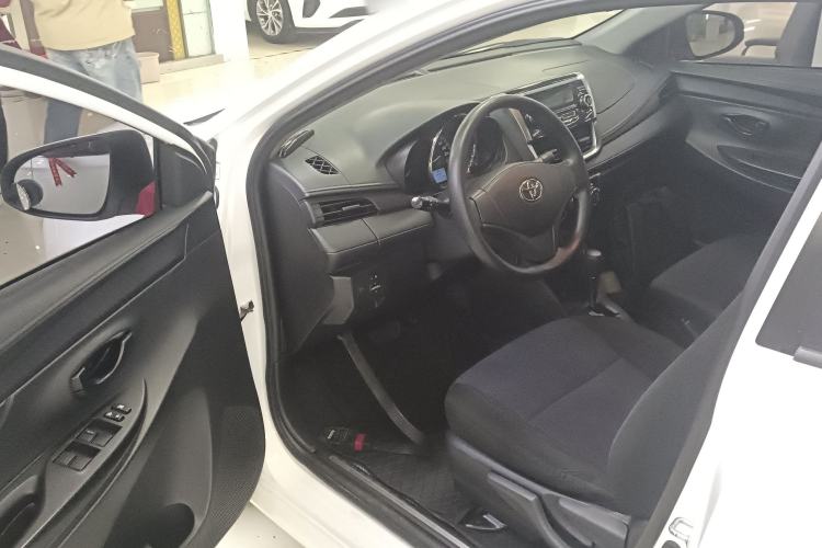 Used Toyota YARiS L Zhi Xuan 2016 Revised 1.5E CVT Charming Edition Driver Seat