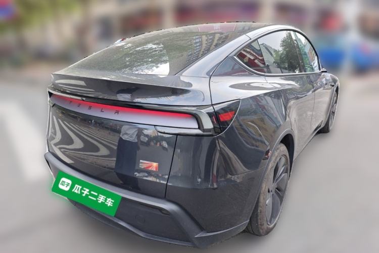 Used Tesla Model Y 2025 Rear-Wheel Drive First Edition Rear Right 45 Deg