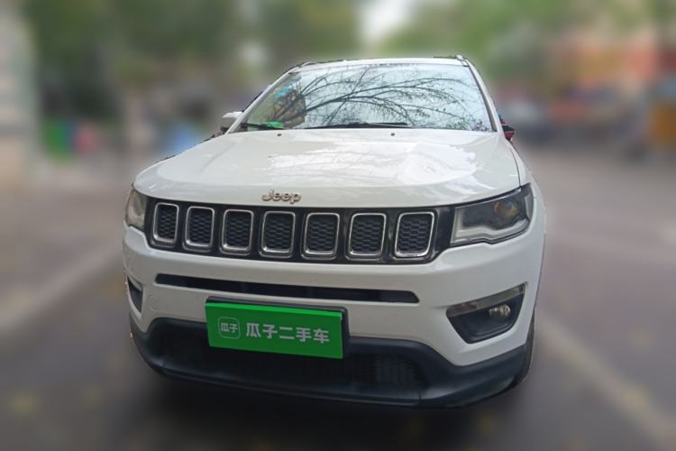 Used Jeep Compass 2017 200T Automatic Family Edition
