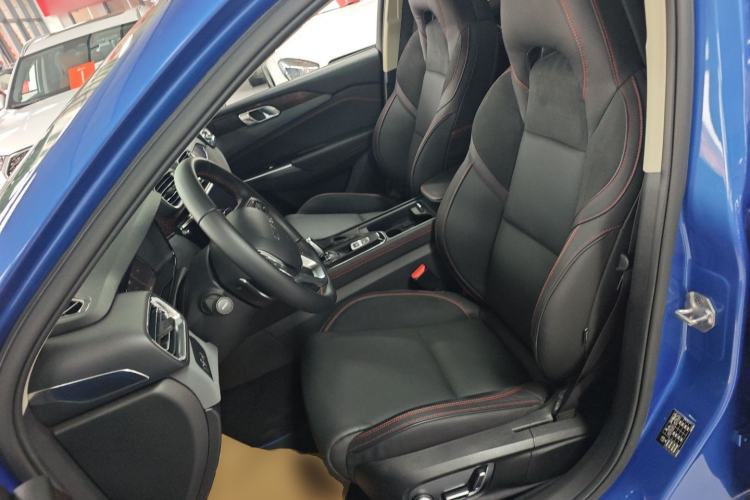 Used Lynk & Co 02 2018 1.5T DCT Two-Wheel Drive Pro Version China V Emission Standard
