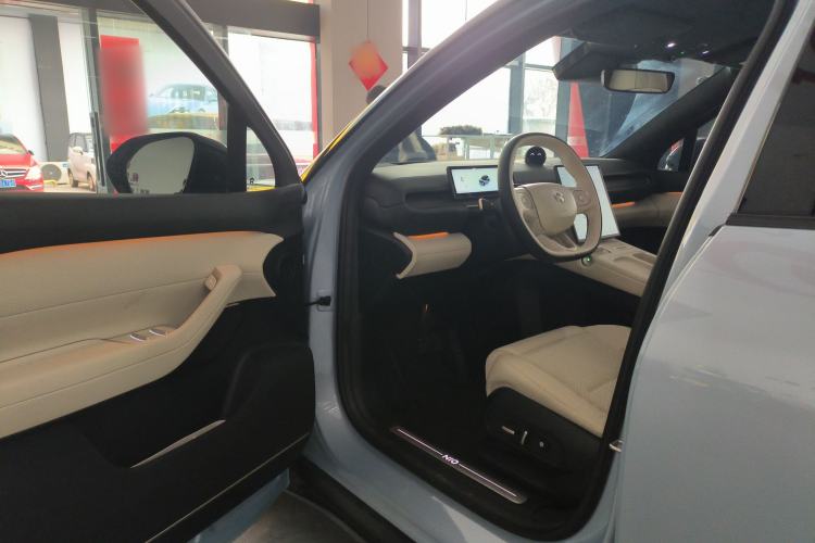 Used Nio EC6 2024 75 kWh