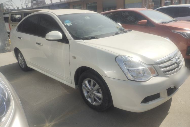 Used Nissan Sylphy 2012 Classic 1.6XE Automatic Comfort Edition Front Right 45 Deg