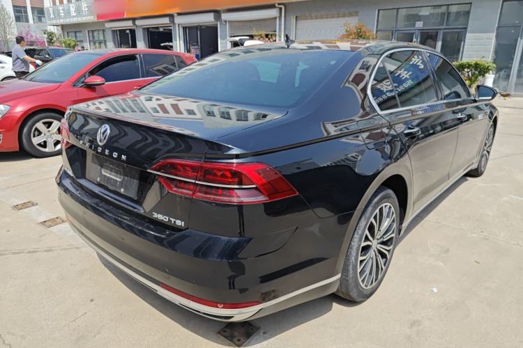 Used Volkswagen Phideon 2019 380TSI Two-Wheel Drive Business Edition China VI Standard
