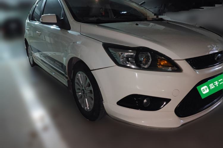 Used Ford Focus 2013 Hatchback Classic 1.8L Automatic Fashion Edition
