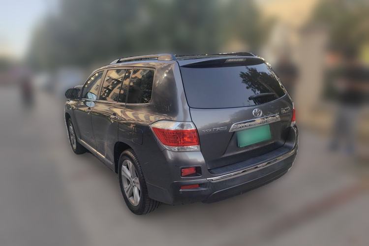 Used Toyota Highlander 2013 2.7L Two-Wheel Drive 7-Seater Zijin Edition
