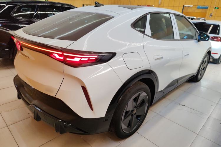 Used Volkswagen ID.UNYX 2024 Revised Pro Long-Range Version