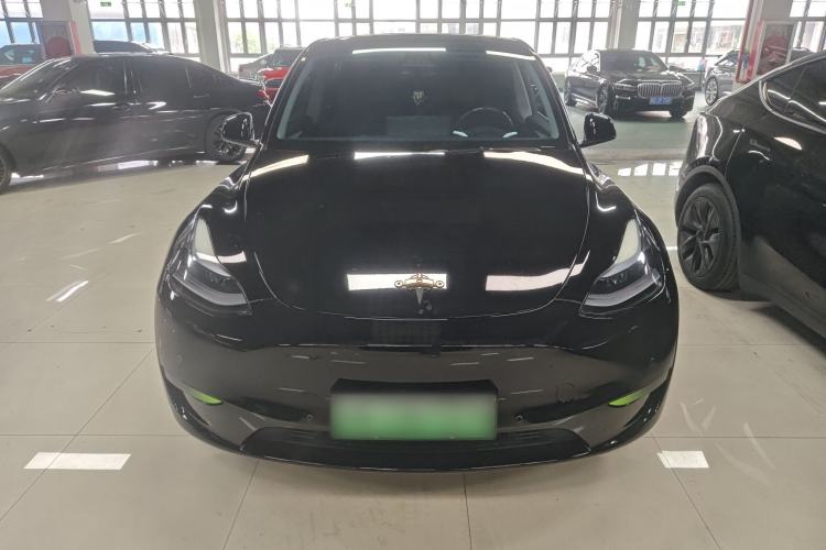 Used Tesla Model Y 2023 Rear-Wheel-Drive Version

