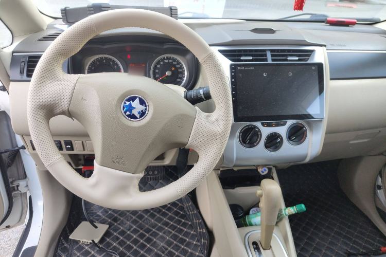 Used Venucia D50 2013 1.6L Automatic Luxury Edition
