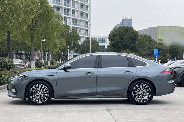 Used Geely Galaxy Galaxy A7 2025 Model EM-i 150km Starship Edition