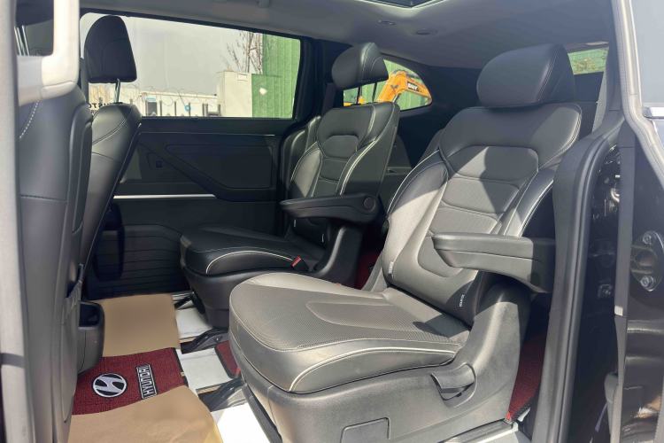 Used Hyundai Custo 2021 270TGDi Prestige LUX Interior 2