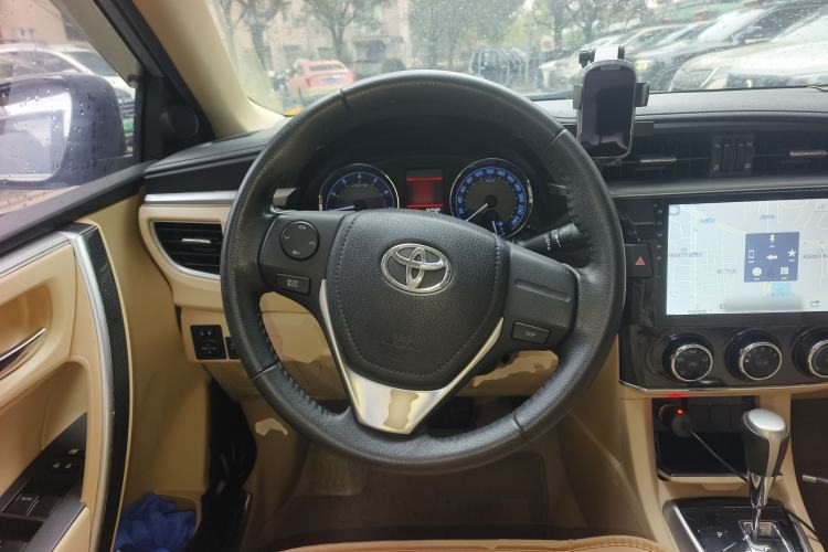 Used Toyota Corolla 2014 1.6L CVT GL-i Leather Edition
