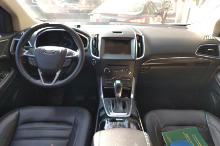 Used Ford Edge 2018 EcoBoost 245 Two-Wheel-Drive Titanium 7-Seater China V Standard
