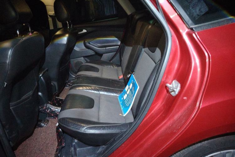 Used Ford Focus 2012 Sedan 1.6L Automatic Fashion Edition
