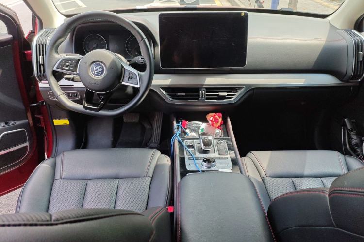 Used BYD Tang New Energy 2020 DM 2.0T Dual-Engine All-Wheel Drive Prestige 7-Seater China VI Standard