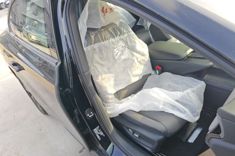 Used Hongqi EH7 2025 600 Smart Selection Edition