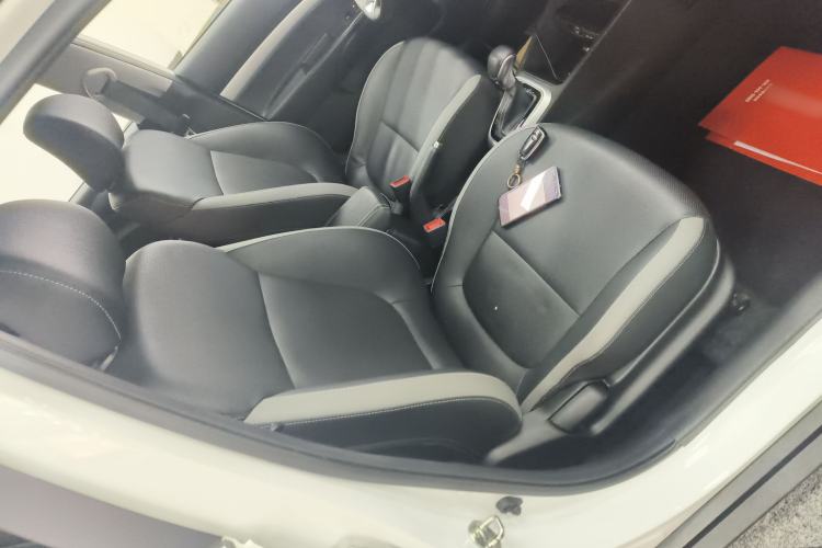 Used Kia kx1 Stonic 2021 1.4L CVT Fun & Sunroof Model
