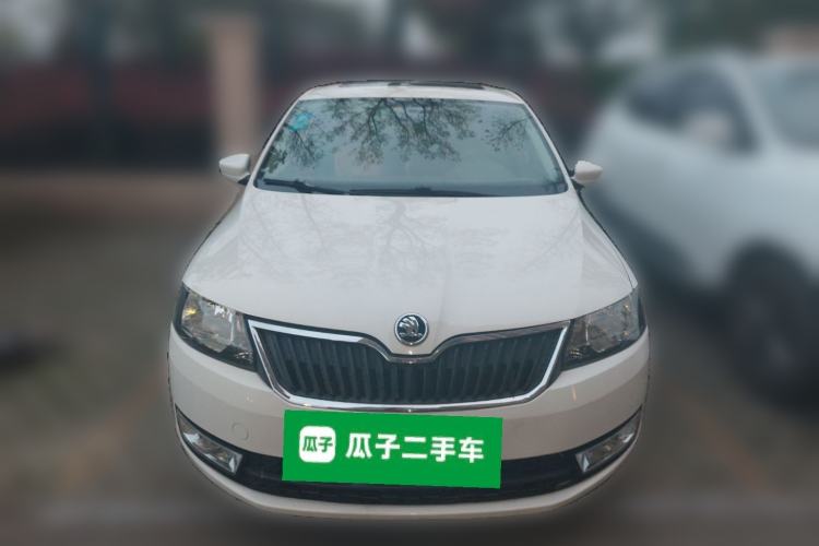 Used Skoda Rapid 2015 1.6L Manual Smart Selection Model Front