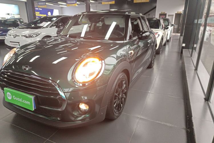 Used MINI MINI 2019 1.5T COOPER Classic Edition