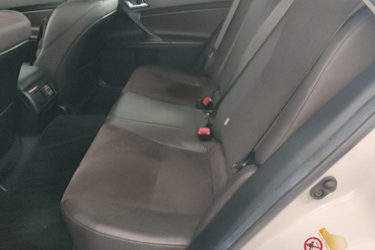 Used Toyota Reiz 2013 2.5V Shangrui Edition Left Rear Seat