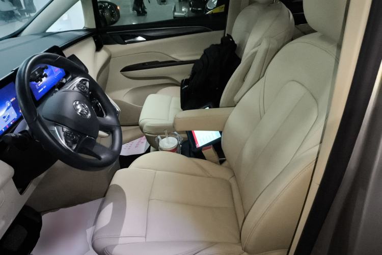 Used Buick GL8 2023 ES Lu Zun Deluxe Model Left Front Seat