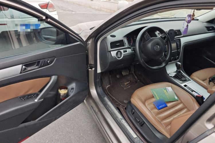 Used Volkswagen Passat 2014 1.8TSI DSG Prestige Navigation Edition
