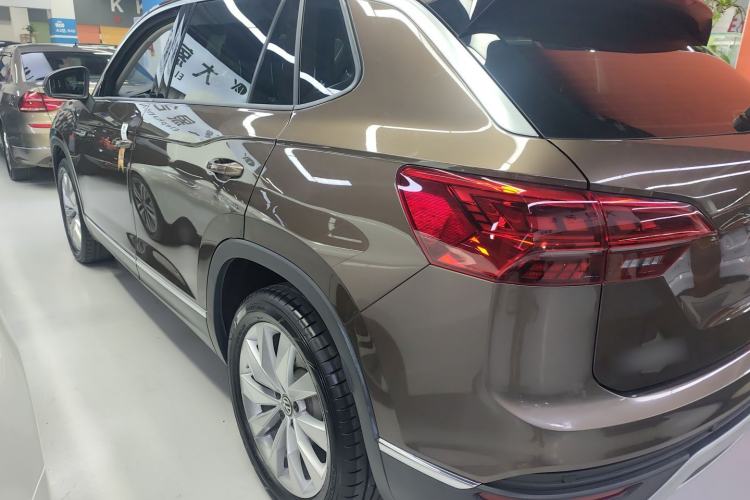 Used Volkswagen Tayron 2020 330TSI Two-Wheel Drive Luxury Connected Pro Edition
