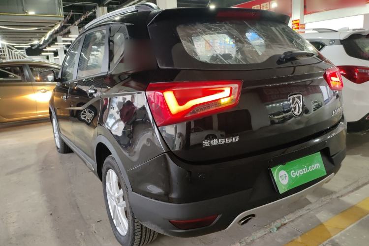 Used Baojun 560 2015 1.8L manual Comfort trim level
