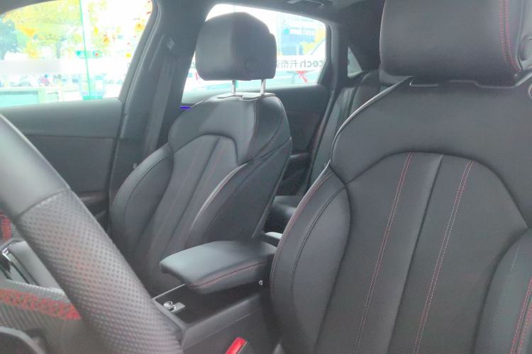 Used Audi A4L 2025 2 Million Units Enjoyment Version 40 TFSI Luxury Dynamic Edition