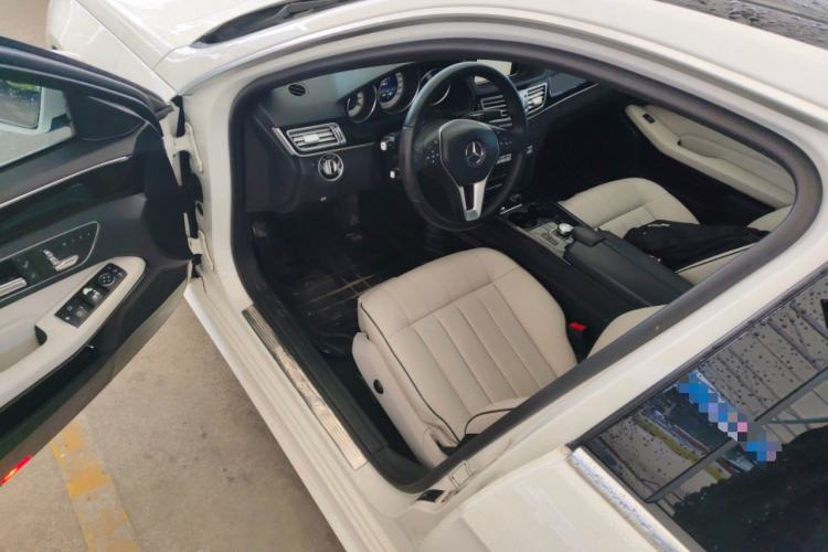 Used Mercedes-Benz E-Class 2015 E 260 L Sport & Fashion Model