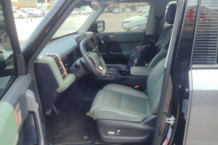 Used iCAR 03 2024 501km Two-Wheel Drive Long-Range Version Left Front Seat