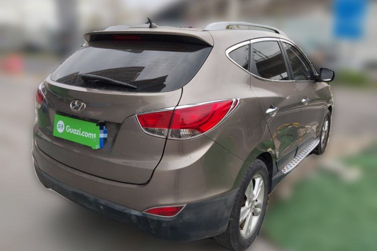 Used Hyundai ix35 2010 2.4L Automatic 2WD Prestige GLS Trim
