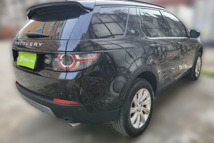 Used Land Rover Discovery Sport 2017 2.0T SE
