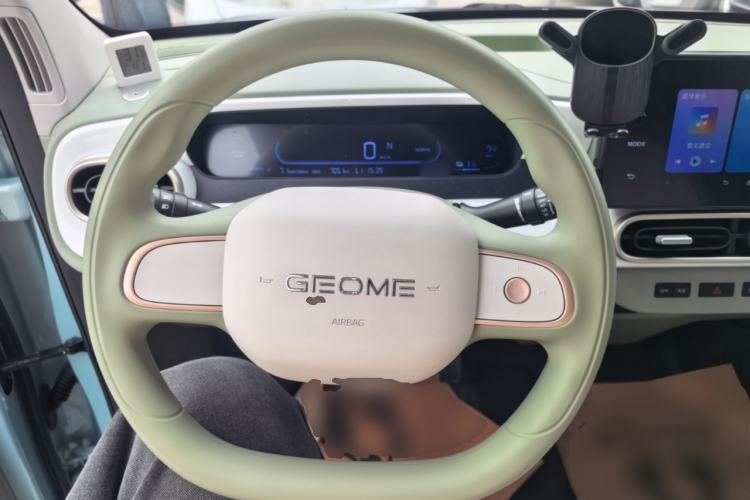 Used Geely Galaxy Panda 2025 210 km – Yuanqi Bear Steering Wheel