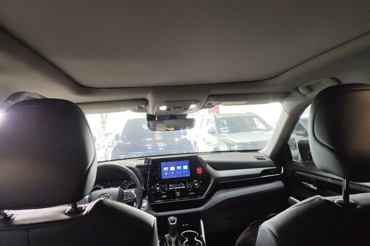 Used Toyota Highlander 2023 2.5L Smart Electric Hybrid Dual-Motor All-Wheel-Drive Luxury 7-Seater